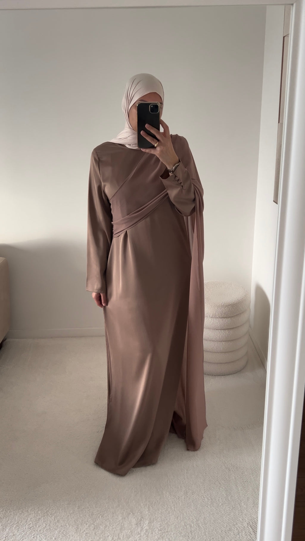 Abaya Taupe Cape