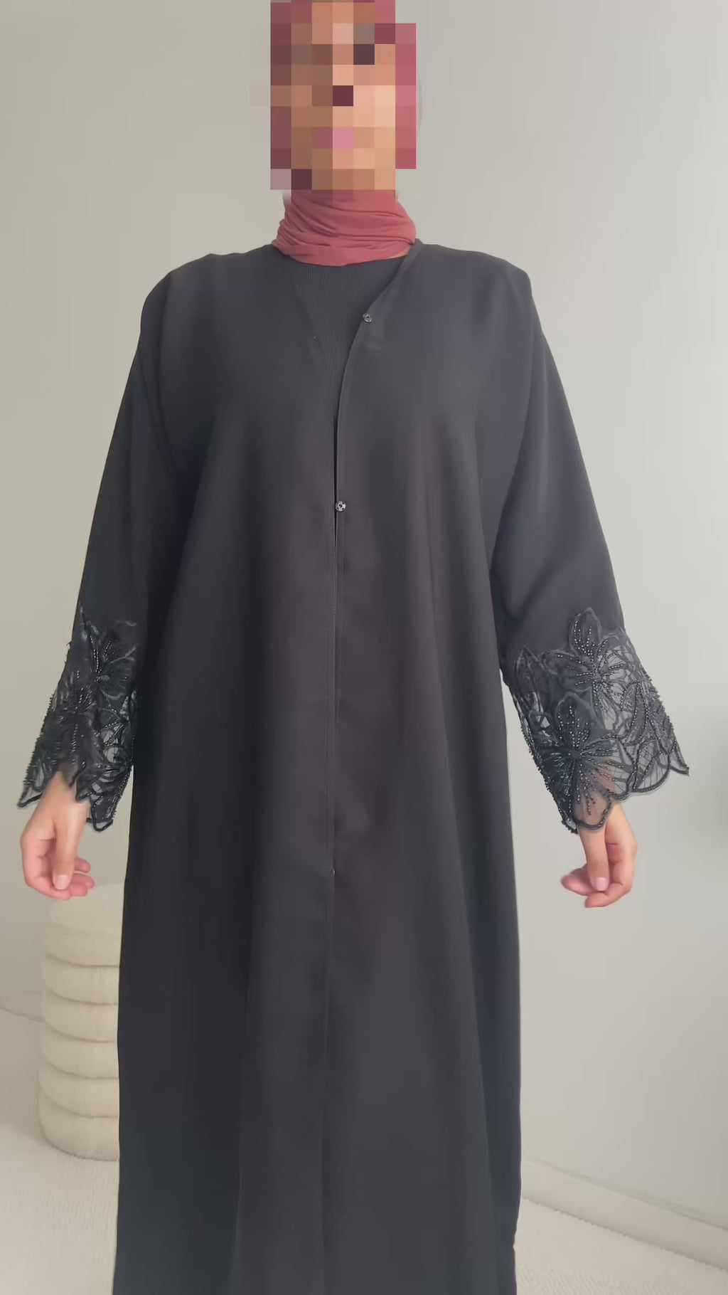 Abaya Zahra